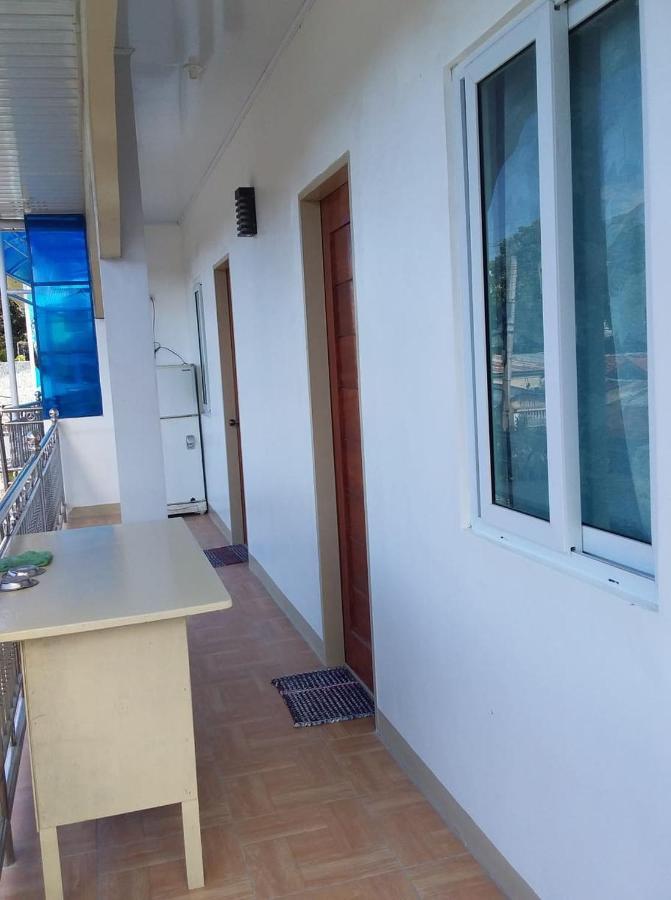 Rosita'S Cottages By The Road Moalboal Exterior foto